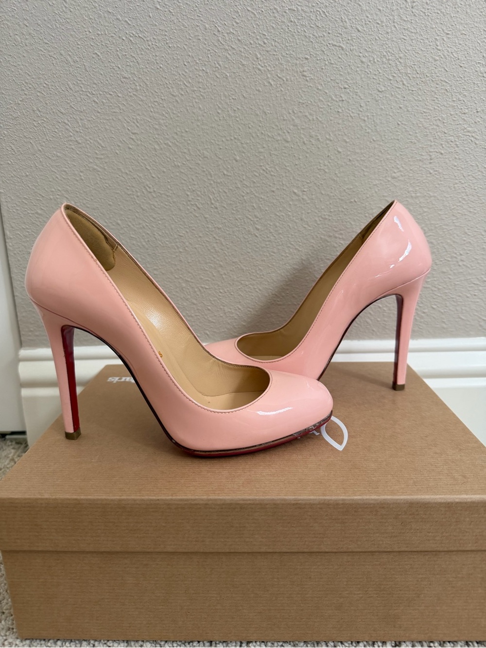 Christian Louboutin Pink Patent Leather Round-Toe Pumps - Picture 3 of 9